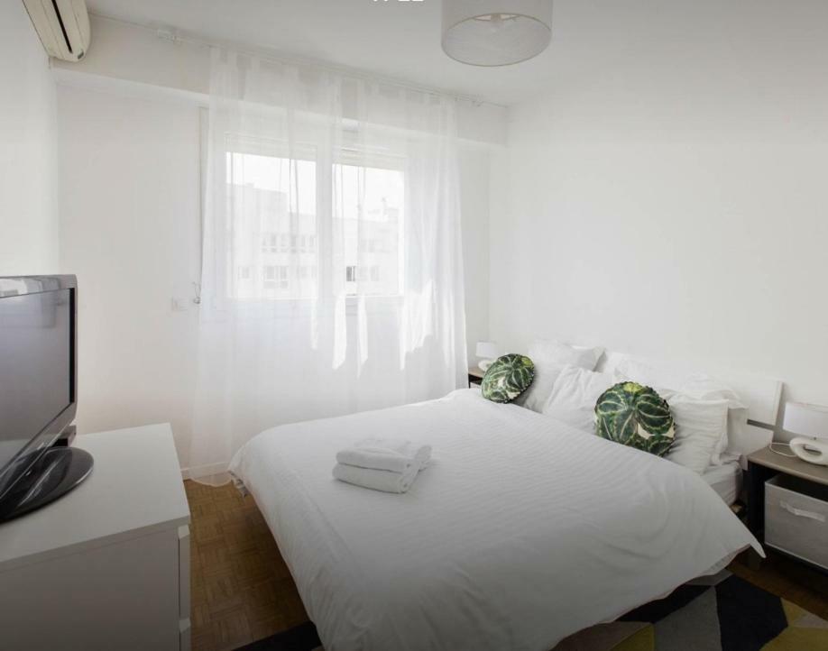 Stunning 2 Bed Flat Nice Front Of The Beach Seaview Lägenhet Exteriör bild